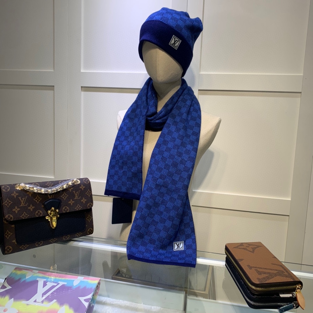 Louis vuitton hat and best sale scarf set